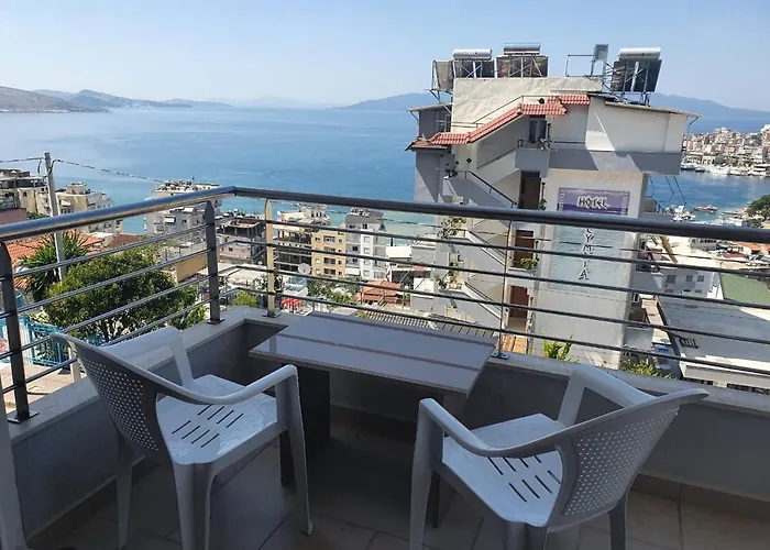 Xhulio Apartments